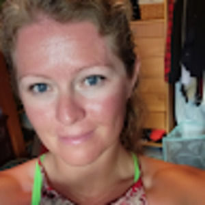 Meet your Posher, April